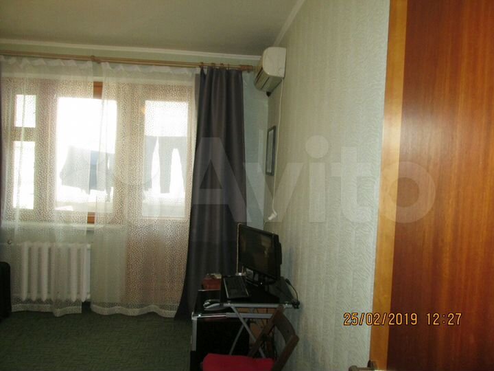 2-к. квартира, 55 м², 8/10 эт.