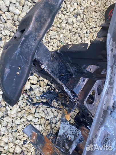 Кузовной отпил морда рено дастер