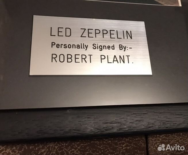 Автограф Robert Plant - Led Zeppelin