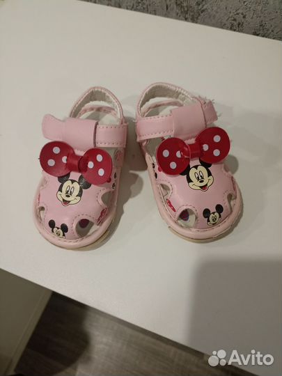 Босоножки для девочки