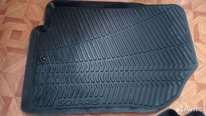 Автомобильные коврики для Hyundai Solaris