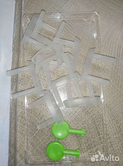 Заглушки для розеток Chicco