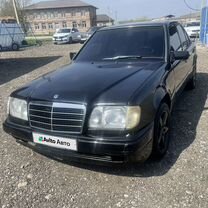 Mercedes-Benz W124 3.0 MT, 1989, 450 000 км, с пробегом, цена 220 000 руб.