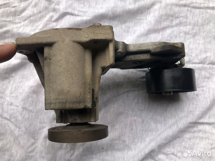 Помпа Ford Kuga 2 экобуст 1.6 2013 год