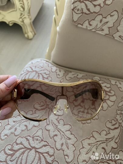 Солнцезащитные очки gucci