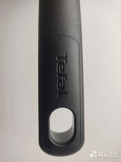 Сковородка Tefal с крышкой 28см