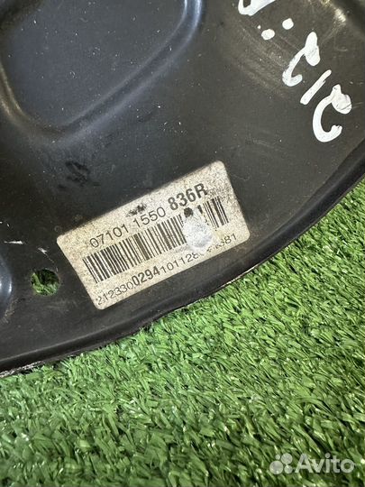 Поворотный кулак Мерседес W 212 Оригинал