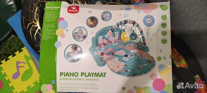 Развивающий коврик с пианино