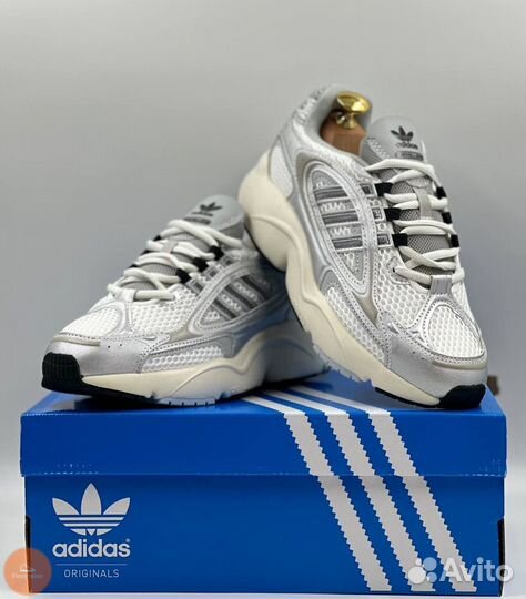 Кроссовки женские Adidas Ozmillen «Silver»