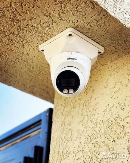 Камера видеонаблюдения