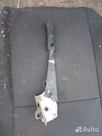 Ручник на LADA priora