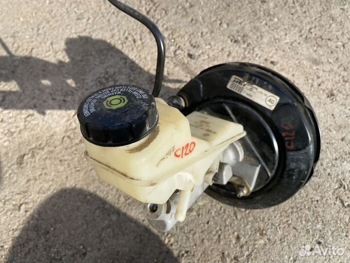 Главный тормозной цилиндр Toyota Corolla 120