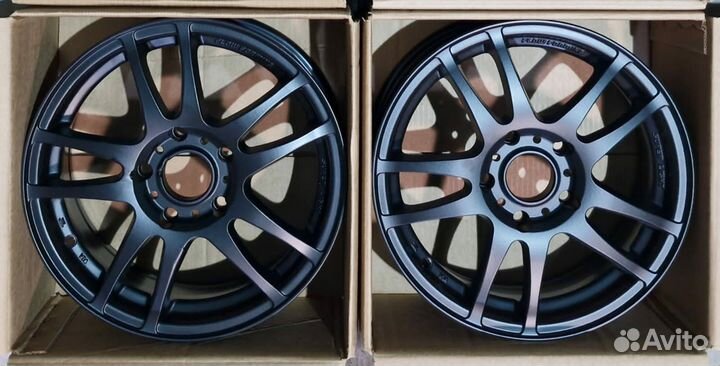 Литве диски на Renault Fluence R15 5x114,3