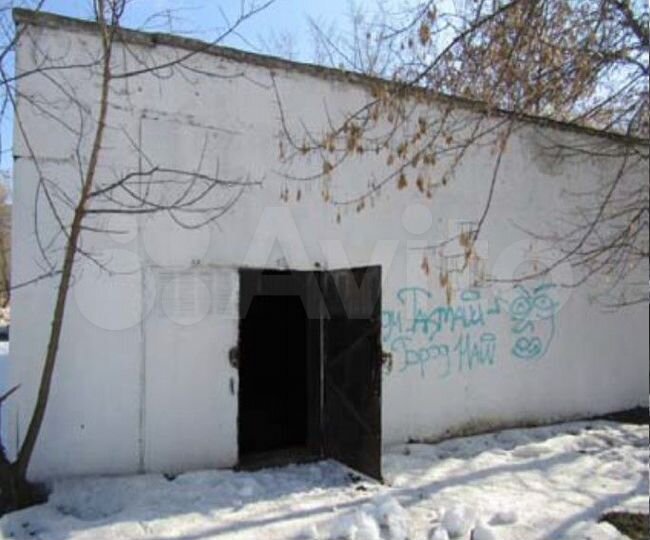 Здание, 180.5 м²