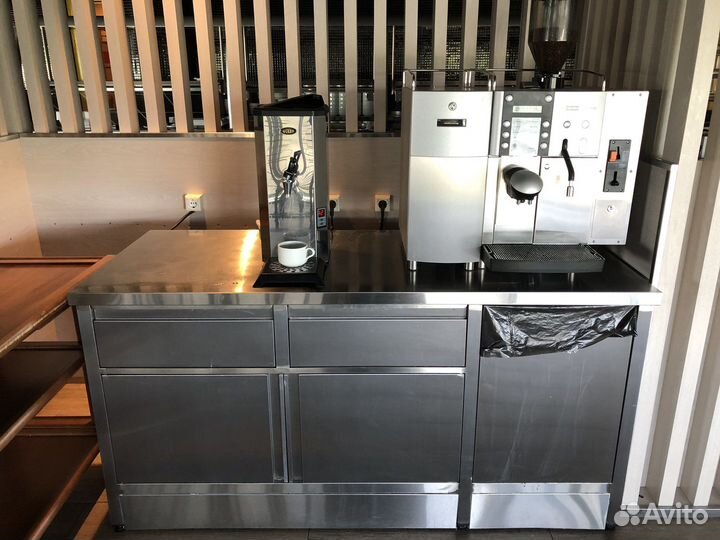 Кофемашина Franke Evolution + Стол