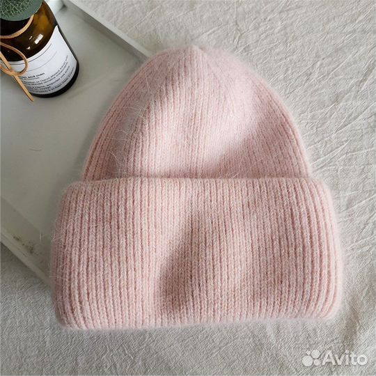 Шапка из ангоры новая