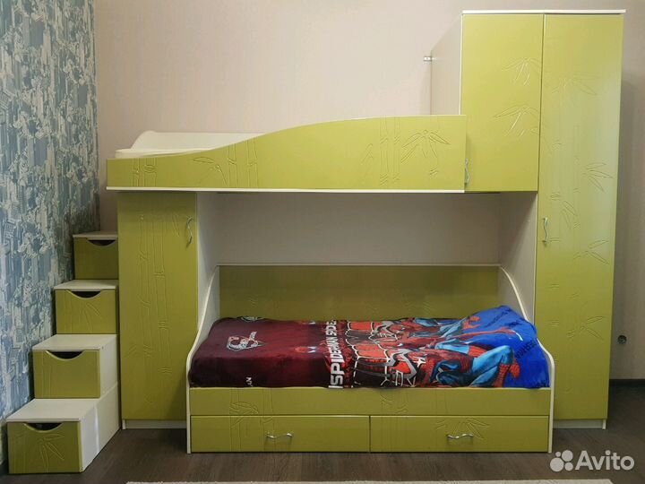 Набор детской мебели