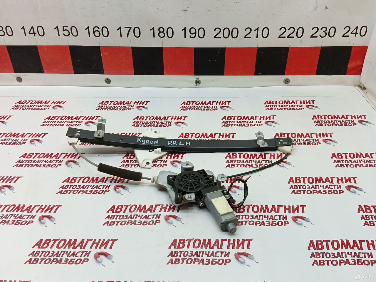 Стеклоподьемник задний левый Ссаньенг Кайрон