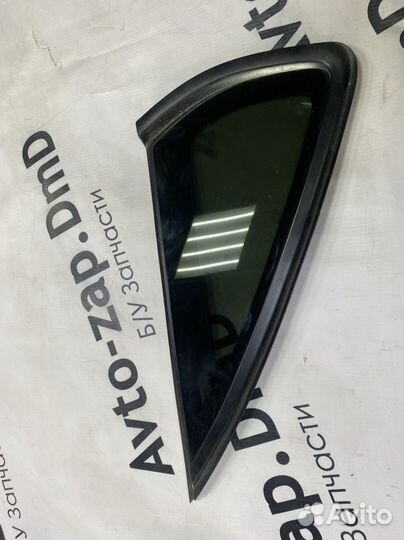 Форточка задняя правая Фольцваген поло Седан