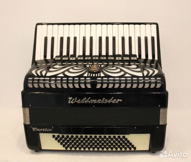 Аккордеон Weltmeister Сaprice (1)