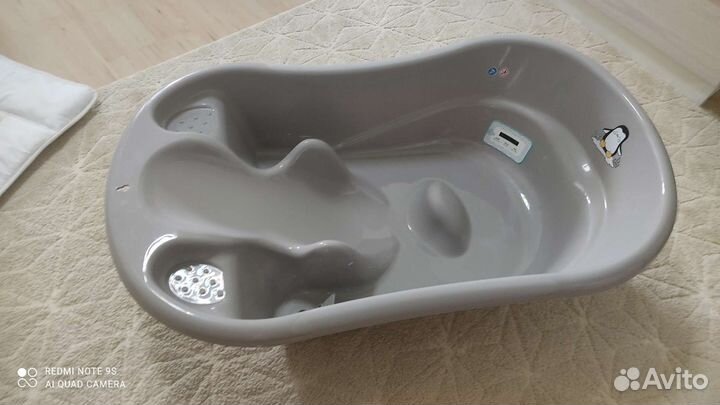 Ванночка для купания со встроенной горкой