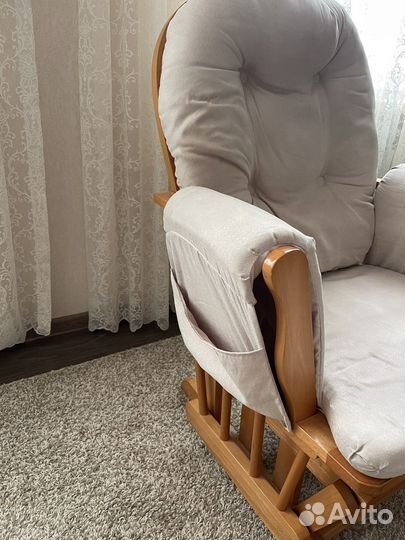 Кресло качалка для кормления с подножкой