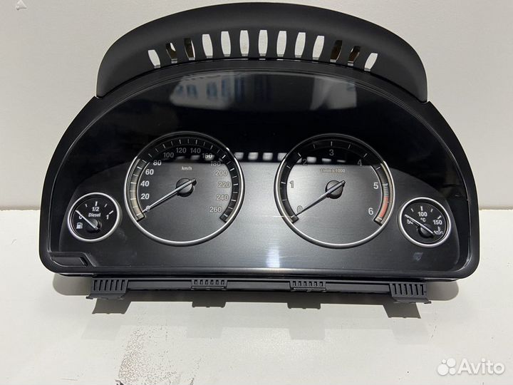 Щиток приборов BMW f10 Diesel