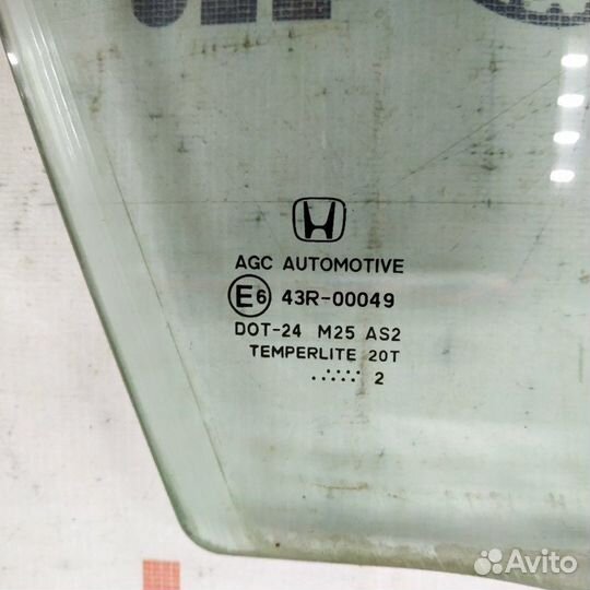 Стекло двери переднее правое Honda Civic 5D 2012