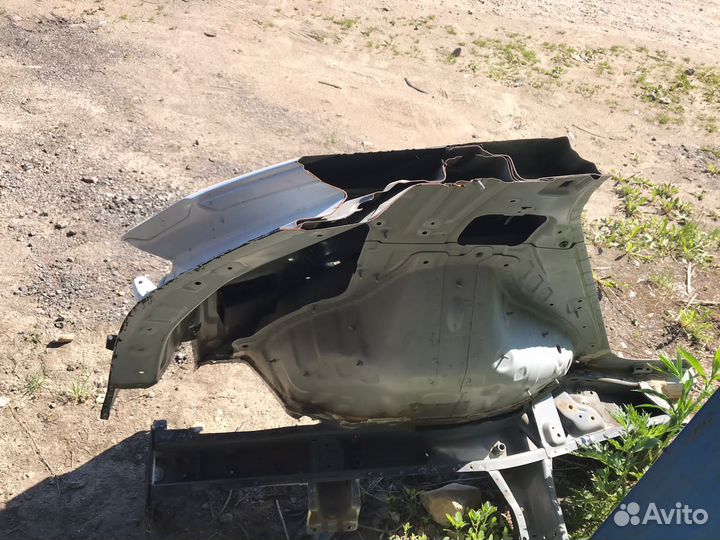 Крыло заднее левое крыша на Kia Sportage 4
