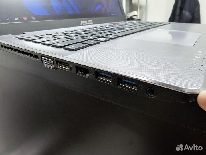 Ноутбук asus