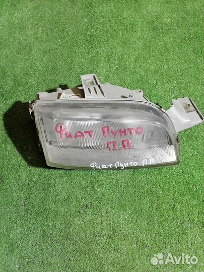 Фара правая Fiat Punto