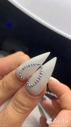 Педикюр. Наращивание. Маникюр