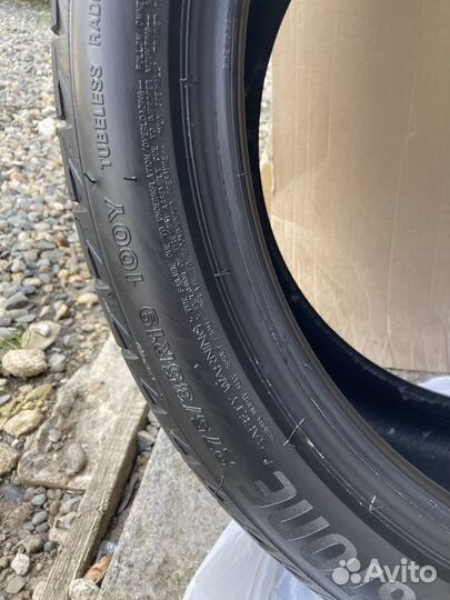 Bridgestone Turanza T005 245/40 R19 и 275/35 R19 98Y