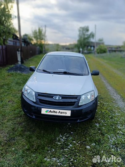 LADA Granta 1.6 МТ, 2015, 140 000 км