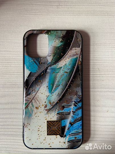 Чехлы для iPhone 11