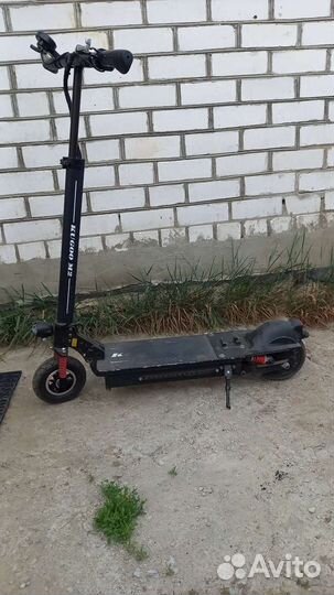 Самокат взрослый электрический бу