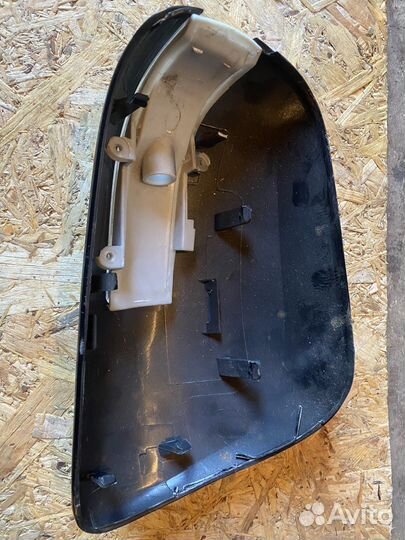 Накладка на боковое зеркало, левое