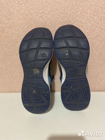 Кроссовки nike