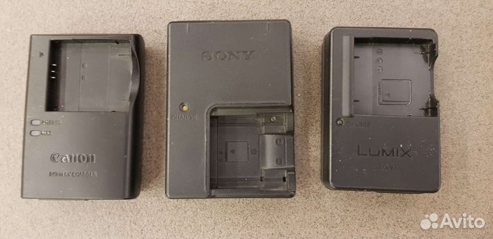 Зарядное устройство для фотоаппаратов