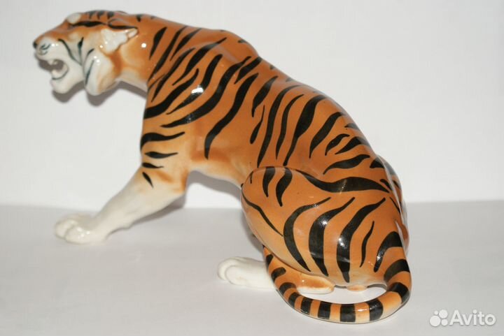 Тигр большой лфз фарфор редкий 