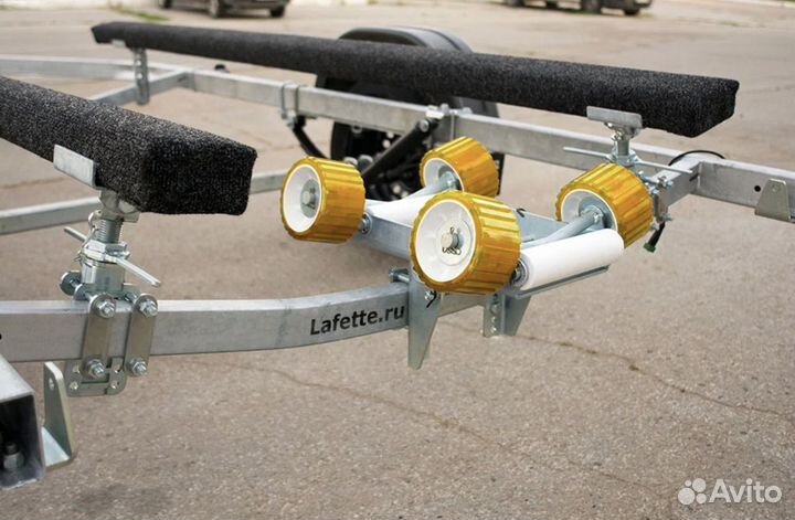 Роликовая система на лодочный прицеп