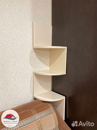 Полка угловая