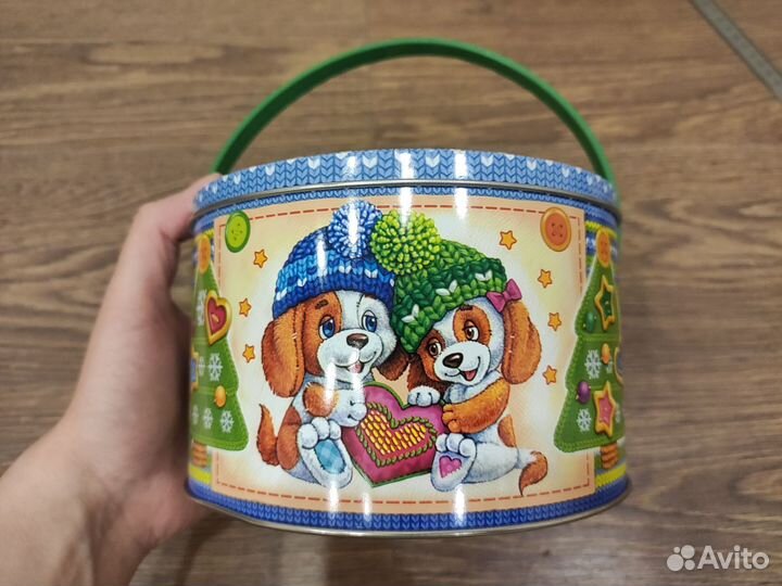 Банки жестяные