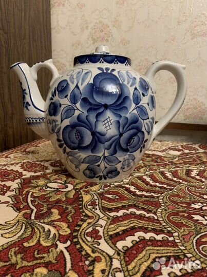 Чайник керамический гжель