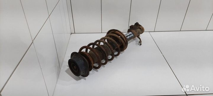 Амортизатор передний (Volkswagen Vento)