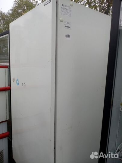 Шкаф холодильный Premier с глухой дверью