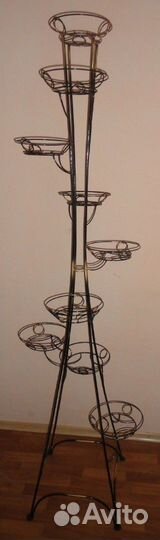 Новые подставки под цветы (цены разные)