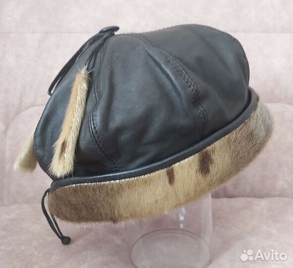 Шапка женская из натур.кожи с отделкой из меха
