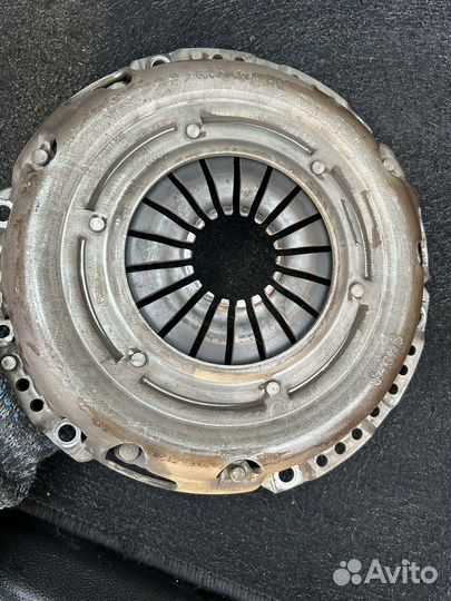 Комплект сцепления + выжимной Sachs на Ford Focus