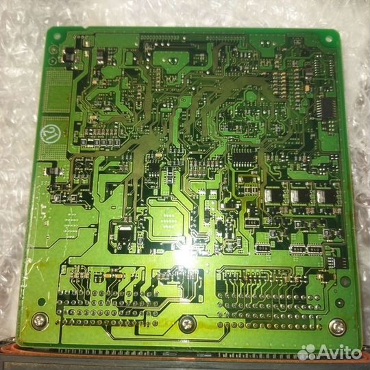 Блок управления двигателя Mazda 2797213541